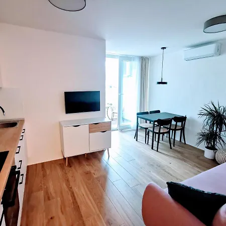 Apartment St3 *